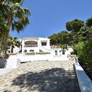 Sea Breeze Villa Escape