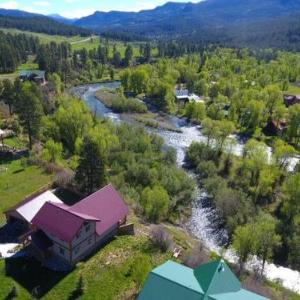 Riverside Estate - 3262 Sq Ft - Private Hot Tub home