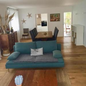 Maison Rénovée 5 Chambres WiFi Parking à 800m du Marché et 1km Plage - FR-1-92-891