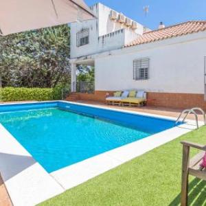 Beautiful home in Las Pajanosas with Outdoor swimming pool WiFi and 4 Bedrooms