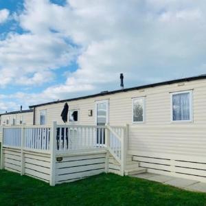 Charming 3-Bed Caravan in Bude North Cornwall