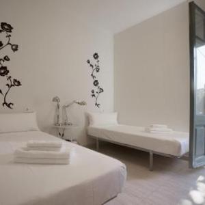 Centric Sagrada Familia Apartments
