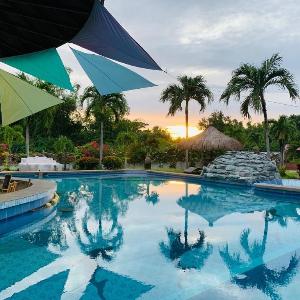 Kim's Dive Resort -TK