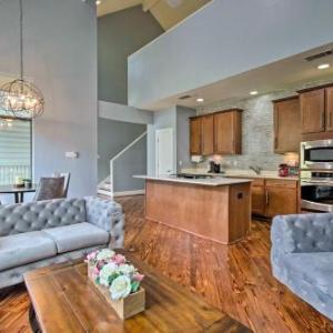 Well-Appointed Houston Home 1 Mile to Midtown