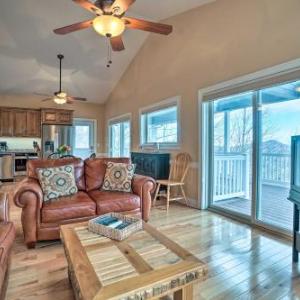 Lake-View Condo with Covered Deck in Hiawassee!