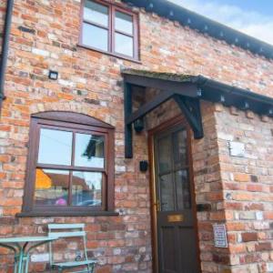 Rubi Roy Charming 1 Bed Cottage in Ledbury