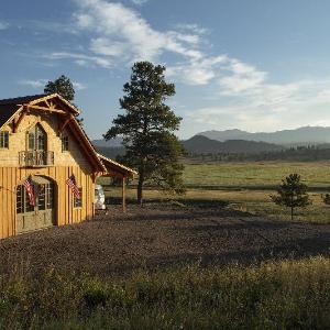 Navajo Peak Lodge