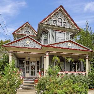 The Inn on Holly
