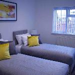 Heathrow Sleep Zzzone/ en-suite rooms ref # 7 Hillingdon 