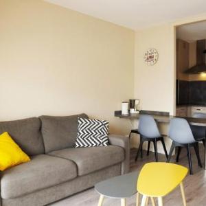 Plage à 200m appartement 2 adultes 2 enfants