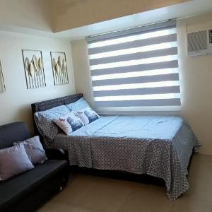 Cozy Studio w/balcony & CityView
