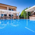 Beach Villa Penelope with private pool Gournes 