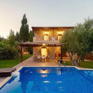 Villa Zonera I with private swimming pool