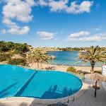 Beautiful Apartment With Wi-fi Pool Terrace And Sea View Fornells