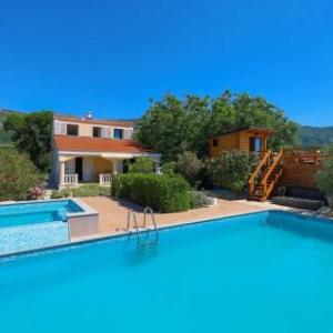 Extraordinary Villa Marija in Kastela