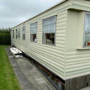 Inviting Mobile Home in Auw near Lake City Centre