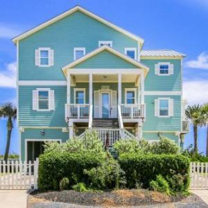 Kathie's Beachfront Kottage by Ryson Vacation Rentals