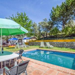 Awesome home in Malaga with Outdoor swimming pool WiFi and 3 Bedrooms