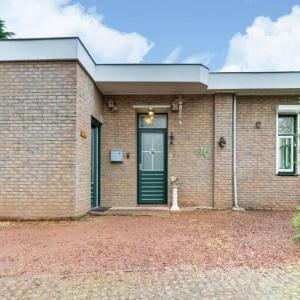 Charming Holiday Home in Putten with Garden