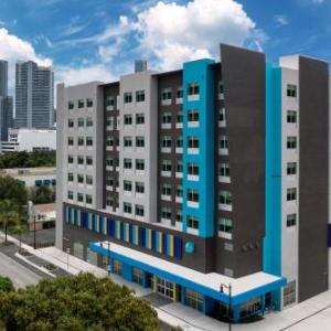 Tru by Hilton Miami West Brickell