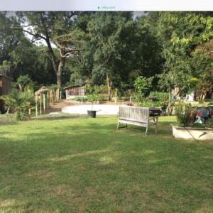 Family House near the sea and Medoc vineyards