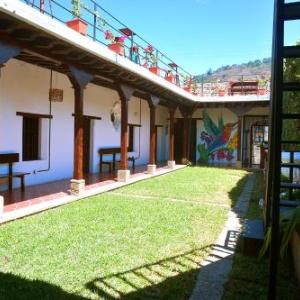 Tzunun Hostel