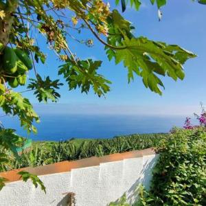 Casa rural en Finca con un dormitorio y vista al mar en Puntallana La Palma