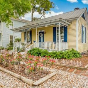 Little Yellow Cottage on Water Street