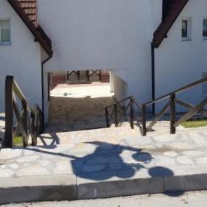Čar30 Kraljevi čardaci