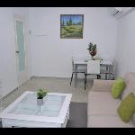 Entire house - 15 Minutes walk to the city centre and beach 3 bedroom Apartment Deluxe -esp1yr Alicante 