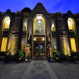 Northern Breeze Hotel