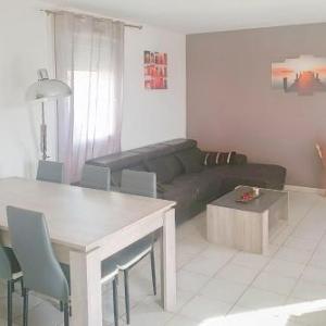 Large flat with BALCONY Avignon