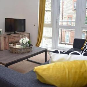 Brunswick Road - spacious 3BR 10 minutes from Princes Street