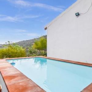 Awesome home in Málaga with Outdoor swimming pool WiFi and 2 Bedrooms