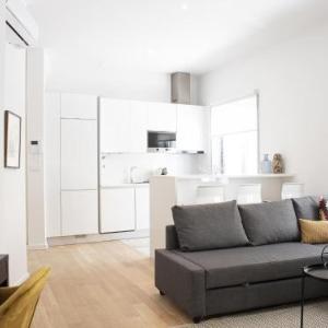 Campo de ourique modern bright apt with ac