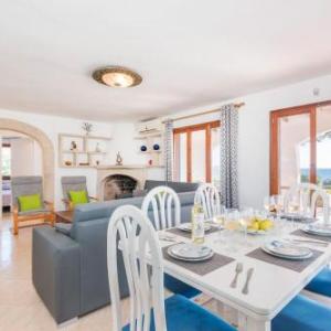 Nuriana 4 bedroom villa Calan Blanes