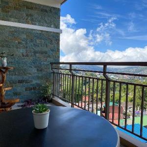 Bang-kito Bristle Ridge Condo Top Floor (S607)