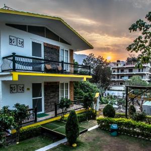 The Hosteller Rishikesh Upper Tapovan