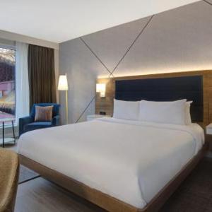 Hampton Inn by Hilton Montreal Downtown