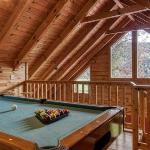 Southern Serenity Pool table Hot Tub WIFI 560 FREE tickets each paid day Tennessee