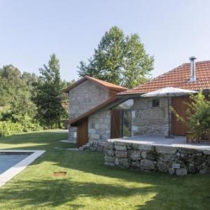 Amazing Farm House with Pool-Fumeiro