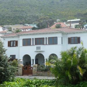 Sonnekus Guest House