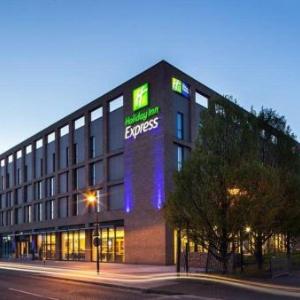 Hotels near ExCeL London - Holiday Inn Express London - ExCel