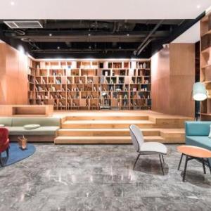 Atour Hotel Nanjing Maqun