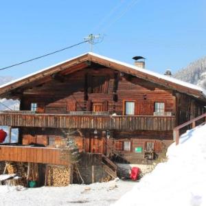 Holiday Home Hochzillertalblick