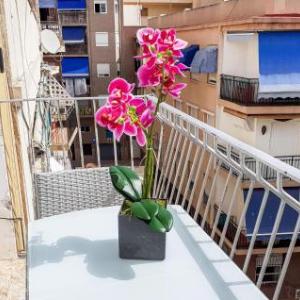 Amazing apartment in Santa Pola with WiFi and 3 Bedrooms