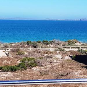 Seasons of Serenity Langebaan 8-sleeper