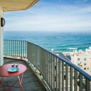 SKY KEYWEEK 2 bedroom sea view apartment in the center of Biarritz