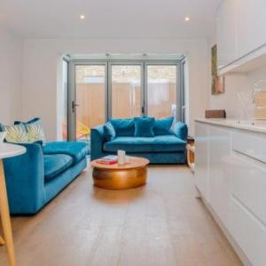 Light & Spacious 1BD Flat in Camberwell