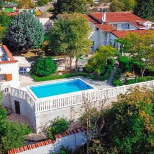 Holiday Home Villa Bloom garden
